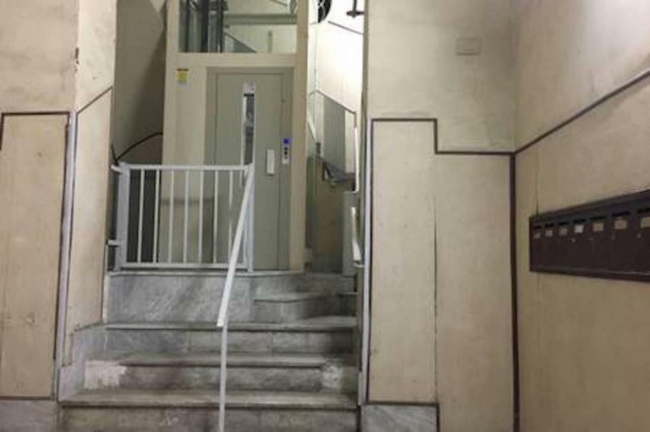 Casa G&G Pignasecca 2 Nel Cuore Di Napoli 외부 사진